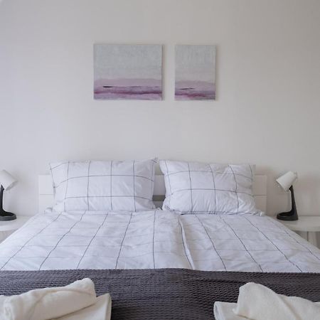Apartma Oddih Dutovlje Buitenkant foto