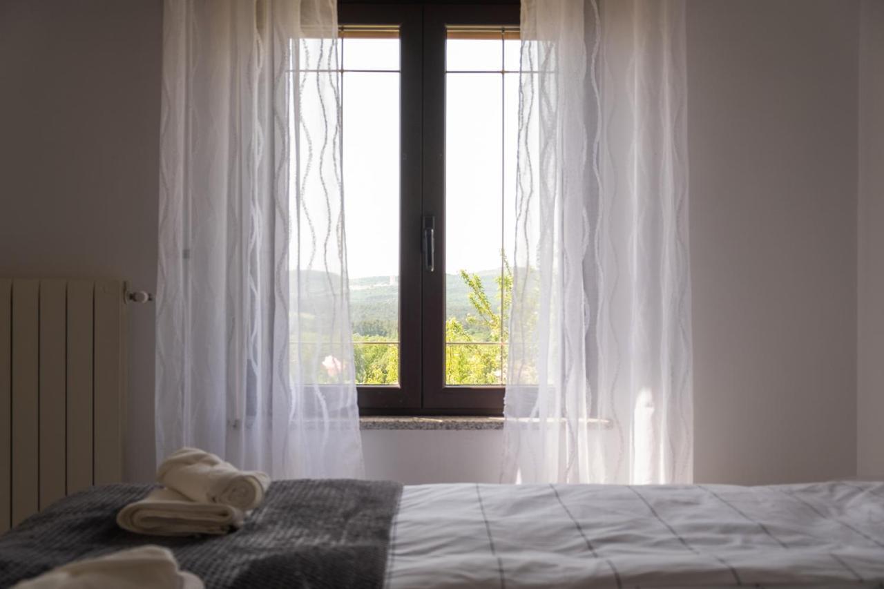 Apartma Oddih Dutovlje Buitenkant foto